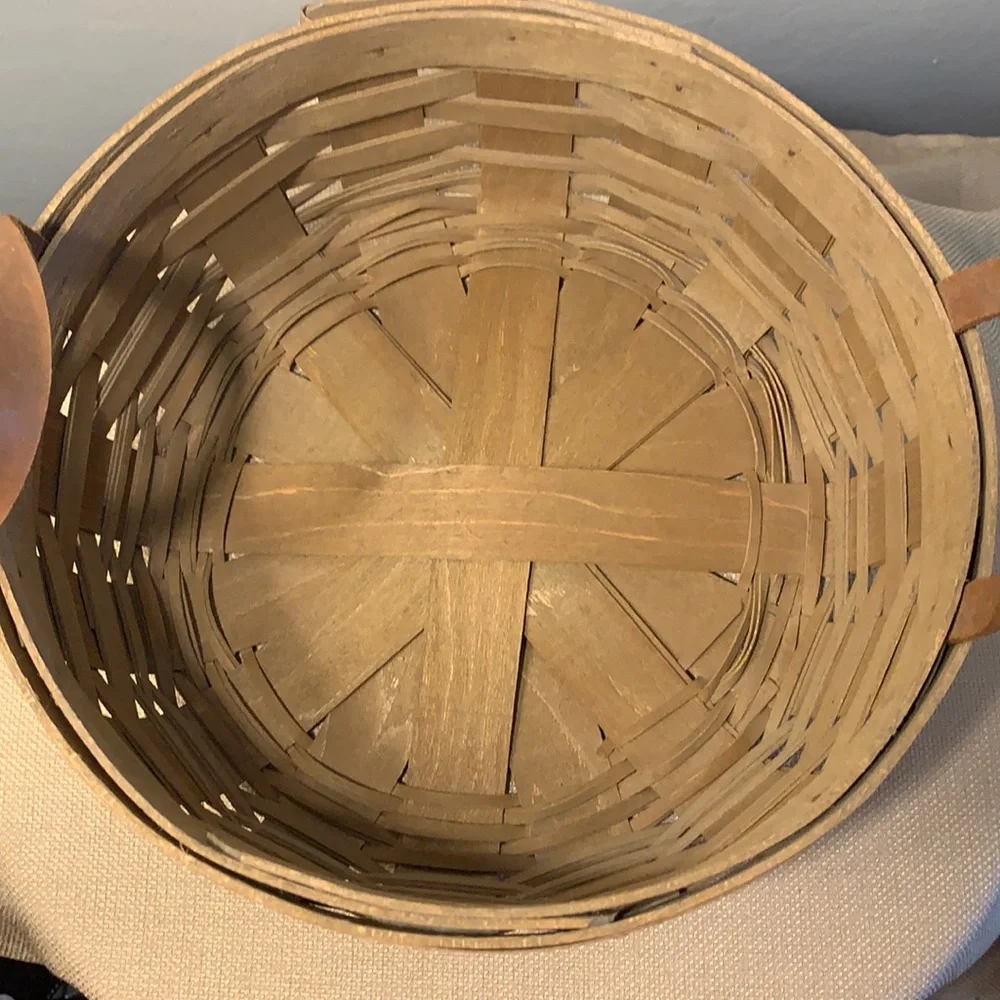 Vintage 1985 Longaberger darning basket set